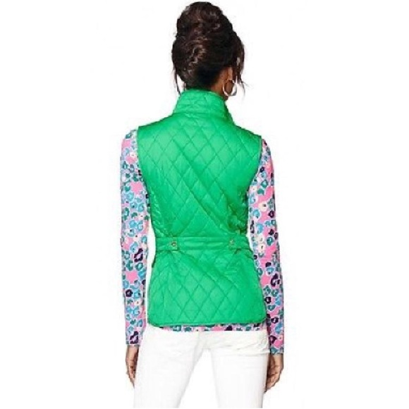 Green Getaway Quilted Vest - Picture 3 of 9